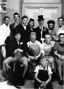 Ochotníci nacvičili hru Třetí zvonění